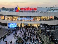 Makro Shopping Area